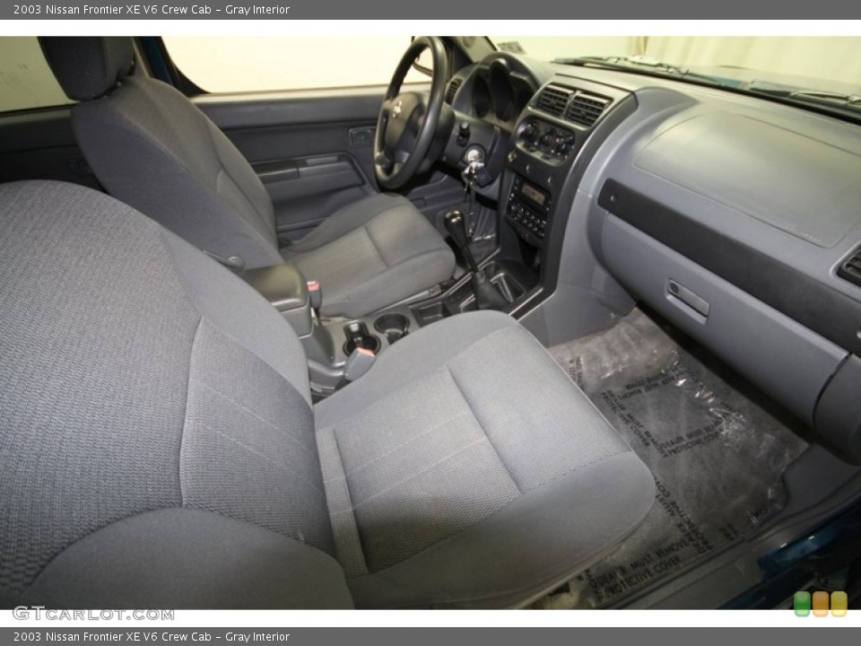 Gray Interior Photo for the 2003 Nissan Frontier XE V6 Crew Cab #67349882