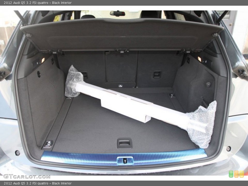 Black Interior Trunk for the 2012 Audi Q5 3.2 FSI quattro #67358093