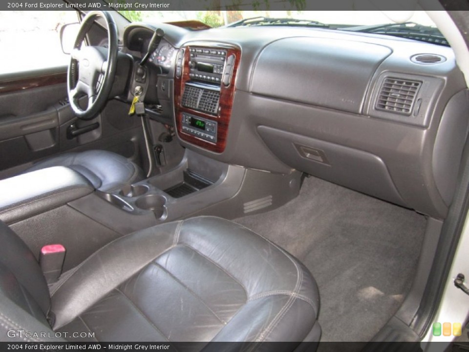 Midnight Grey Interior Dashboard for the 2004 Ford Explorer Limited AWD #67365362