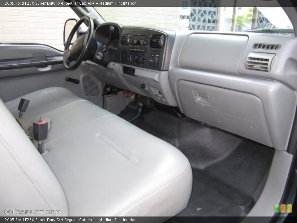 Medium Flint Interior Dashboard for the 2005 Ford F250 Super Duty FX4 Regular Cab 4x4 #67365695