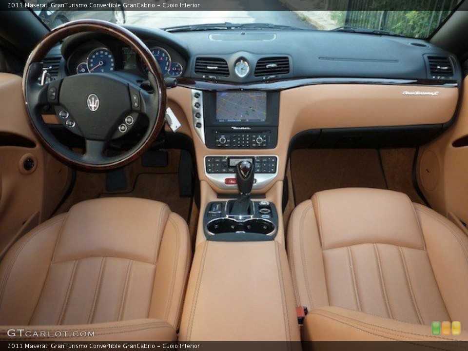 Cuoio Interior Dashboard for the 2011 Maserati GranTurismo Convertible GranCabrio #67382387