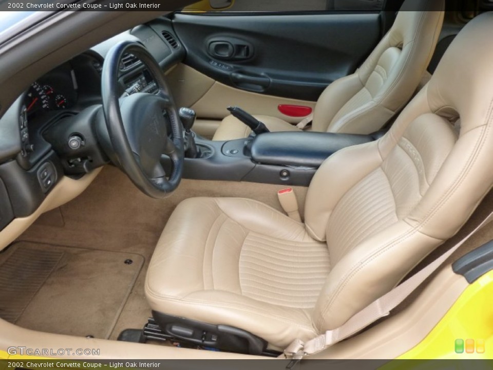 Light Oak Interior Photo for the 2002 Chevrolet Corvette Coupe #67392455