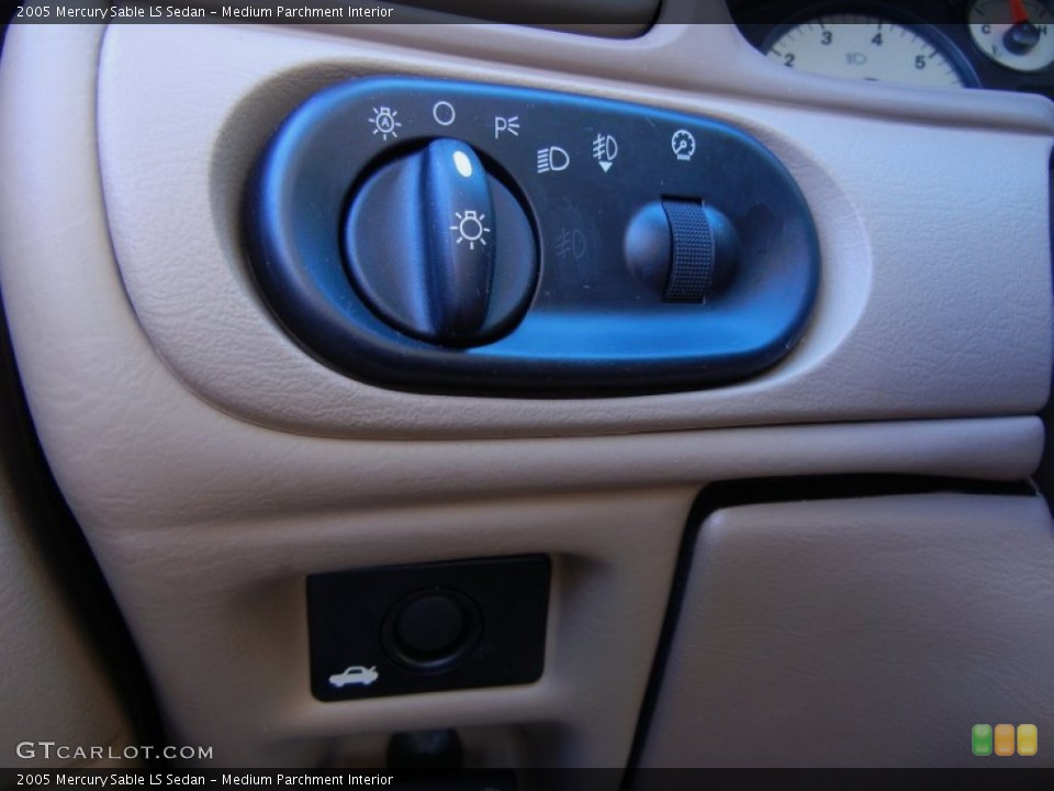 Medium Parchment Interior Controls for the 2005 Mercury Sable LS Sedan #67395188
