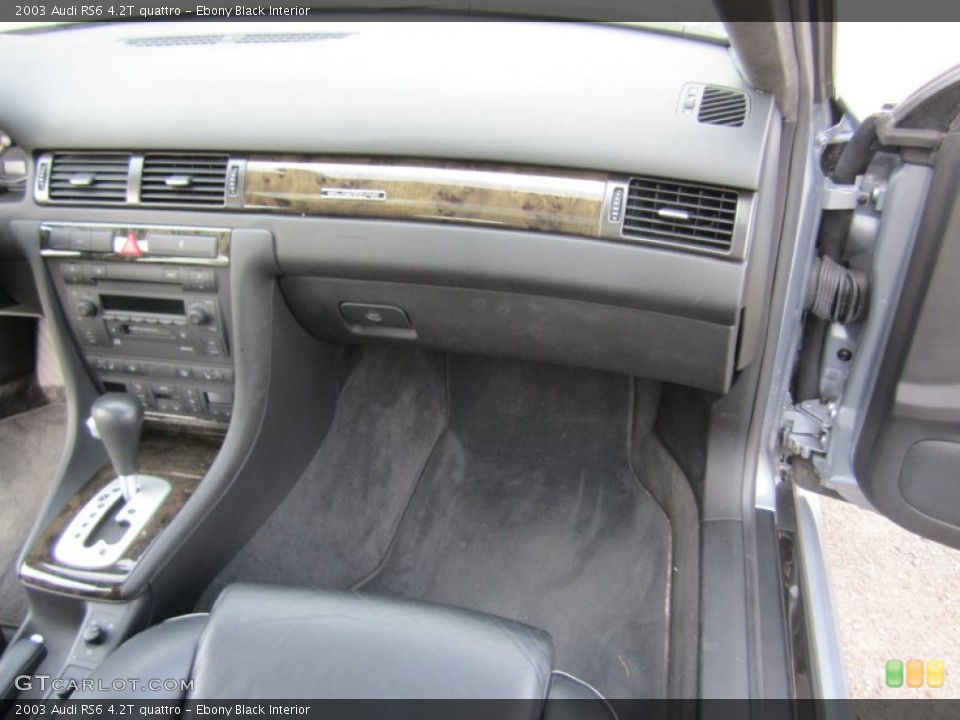 Ebony Black Interior Dashboard for the 2003 Audi RS6 4.2T quattro #67406565
