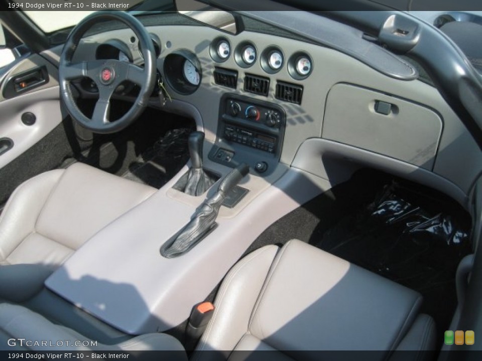 Black 1994 Dodge Viper Interiors