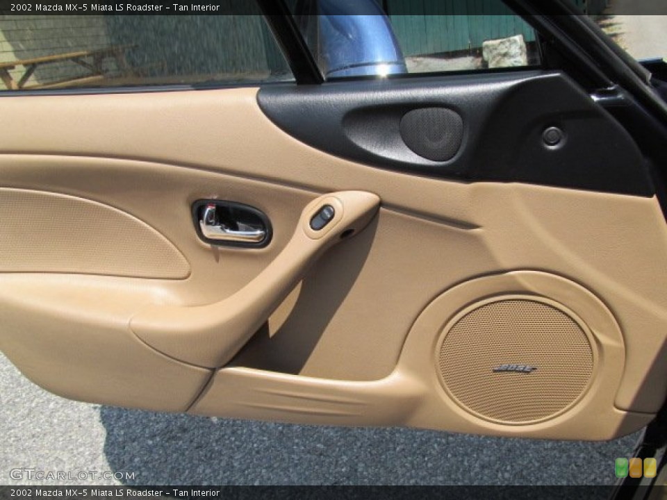 Tan Interior Door Panel for the 2002 Mazda MX-5 Miata LS Roadster #67437066