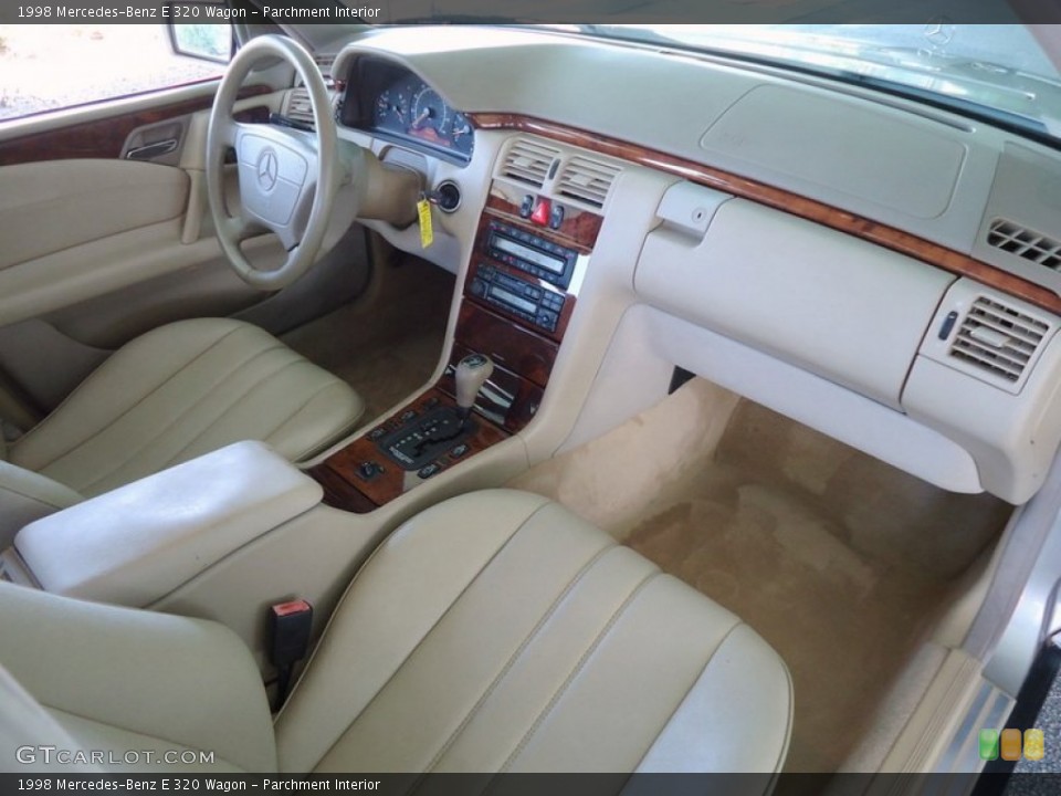 Parchment Interior Dashboard for the 1998 Mercedes-Benz E 320 Wagon #67463884