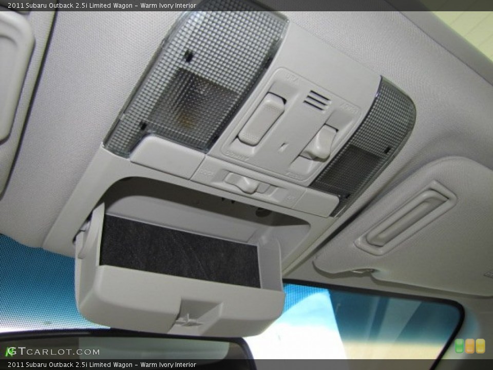 Warm Ivory Interior Controls for the 2011 Subaru Outback 2.5i Limited Wagon #67467009