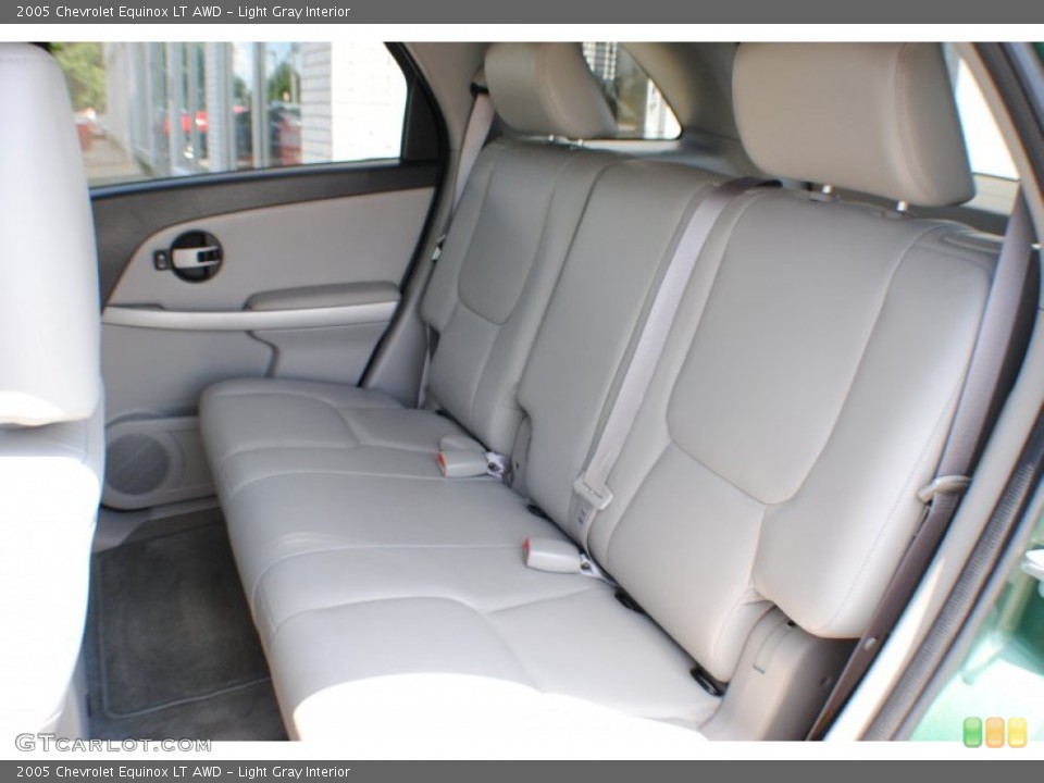 Light Gray Interior Rear Seat for the 2005 Chevrolet Equinox LT AWD #67467559
