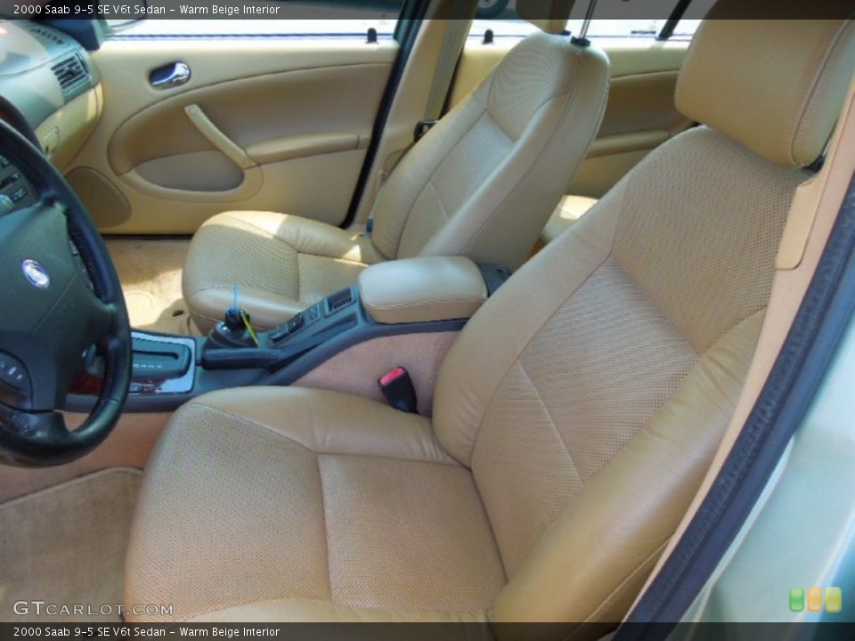 Warm Beige Interior Photo for the 2000 Saab 9-5 SE V6t Sedan #67473952