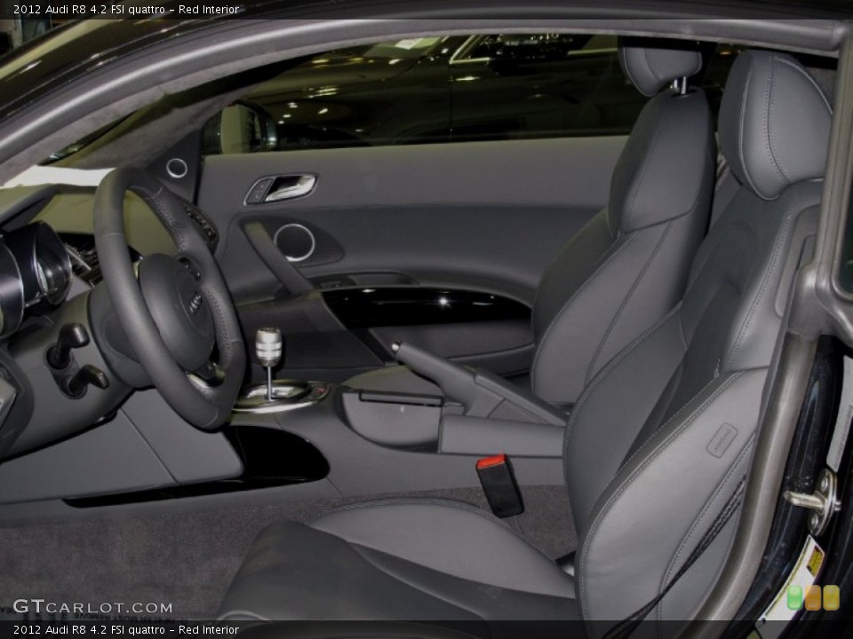 Red Interior Photo for the 2012 Audi R8 4.2 FSI quattro #67486944