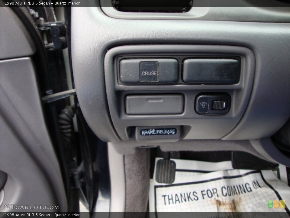 Quartz Interior Controls for the 1998 Acura RL 3.5 Sedan #67489477