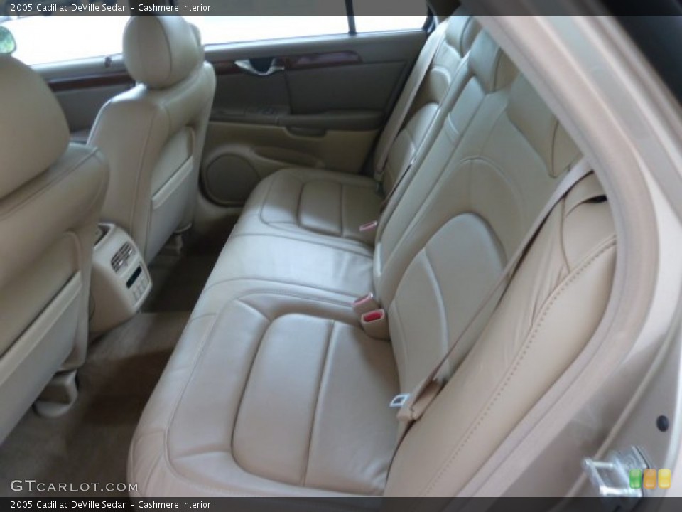 Cashmere Interior Rear Seat for the 2005 Cadillac DeVille Sedan #67512953