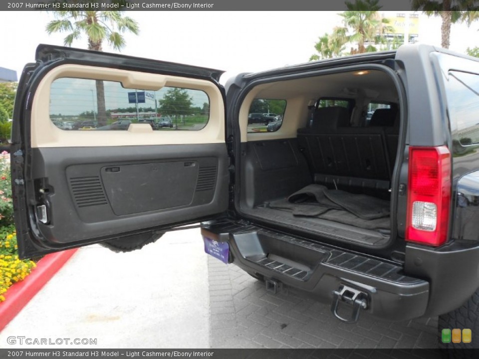 Light Cashmere/Ebony Interior Trunk for the 2007 Hummer H3  #67523477