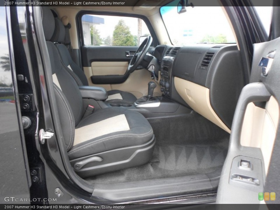 Light Cashmere/Ebony Interior Photo for the 2007 Hummer H3  #67523510