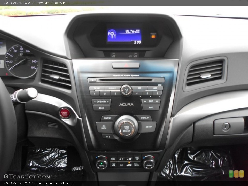 Ebony Interior Controls for the 2013 Acura ILX 2.0L Premium #67524143