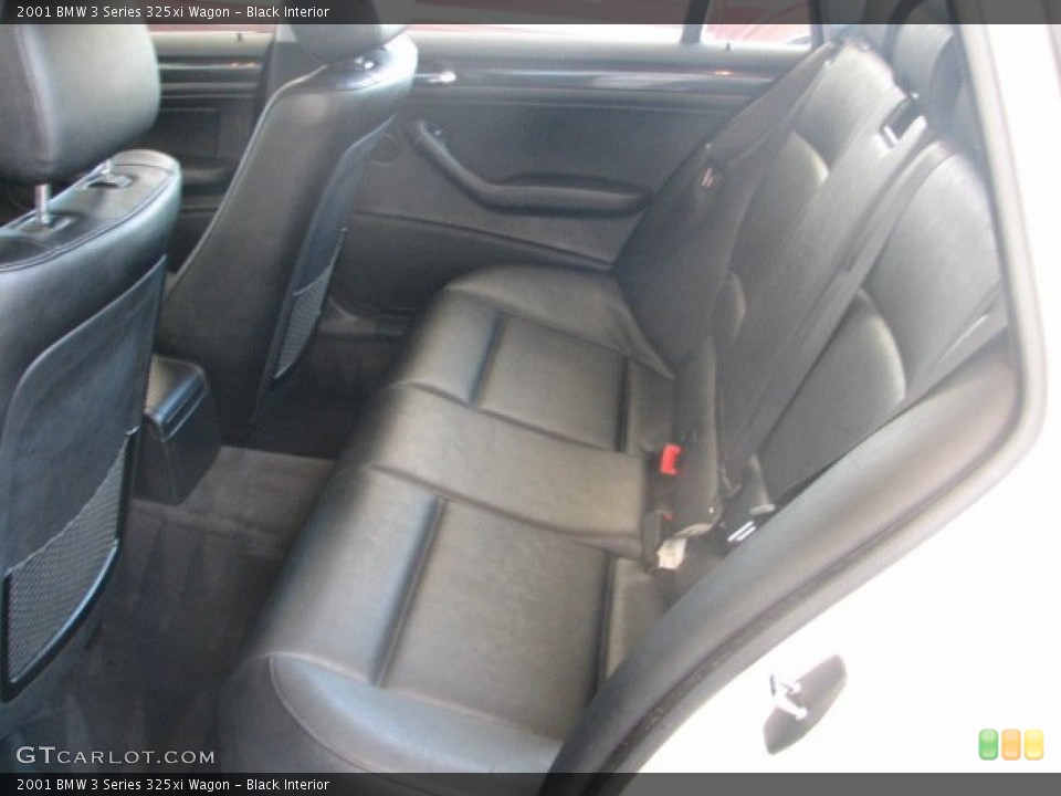 Black Interior Rear Seat for the 2001 BMW 3 Series 325xi Wagon #67525628