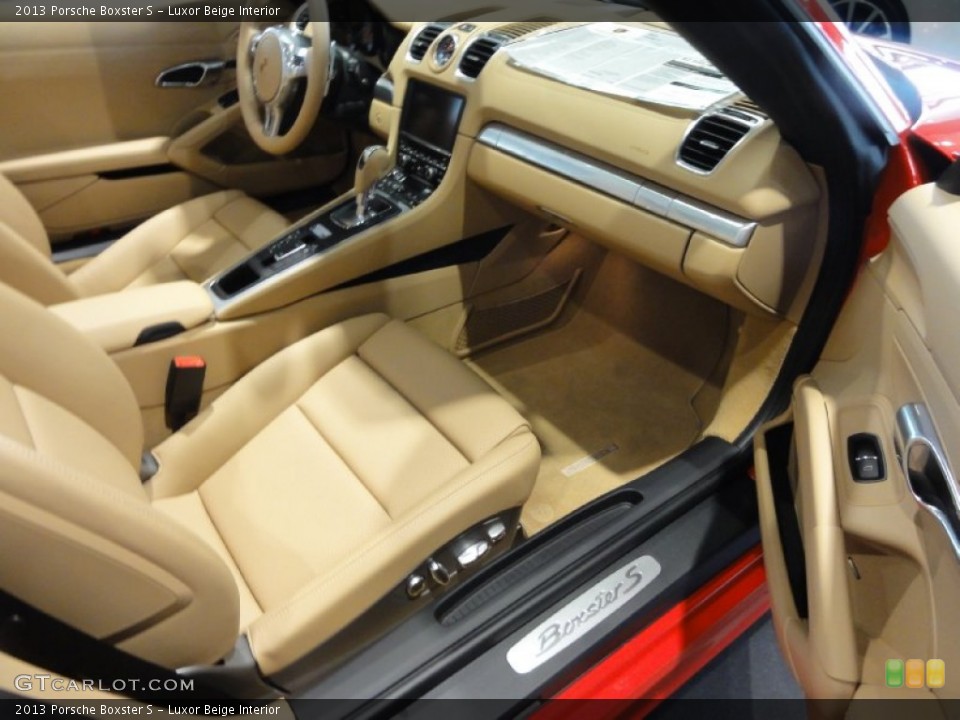 Luxor Beige Interior Photo for the 2013 Porsche Boxster S #67533983