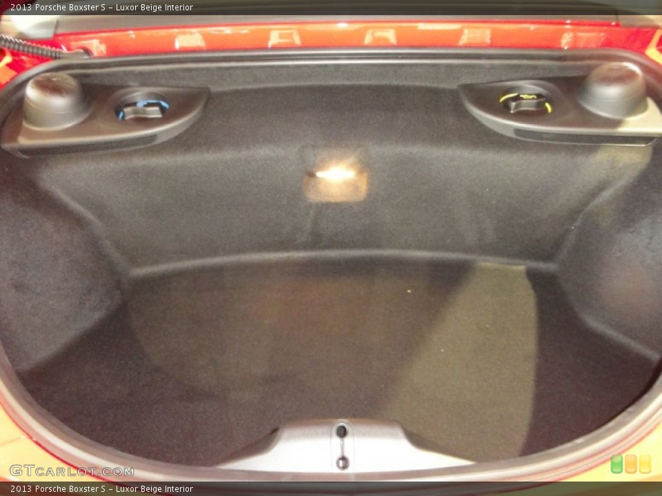 Luxor Beige Interior Trunk for the 2013 Porsche Boxster S #67534019