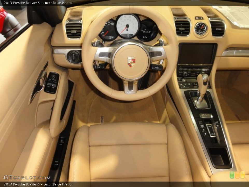 Luxor Beige Interior Dashboard for the 2013 Porsche Boxster S #67534097