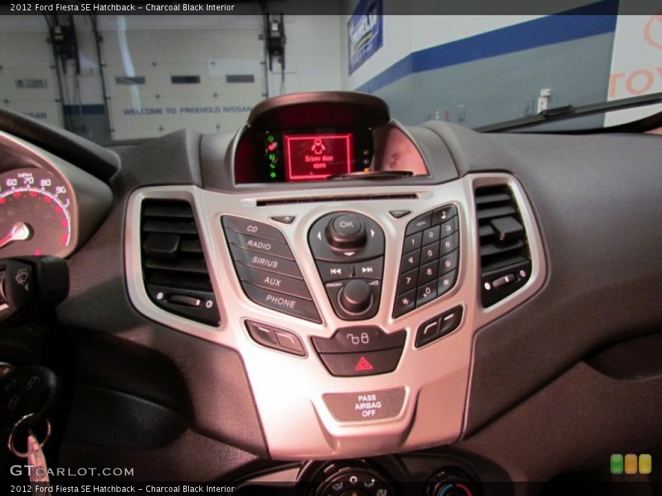 Charcoal Black Interior Controls for the 2012 Ford Fiesta SE Hatchback #67543962