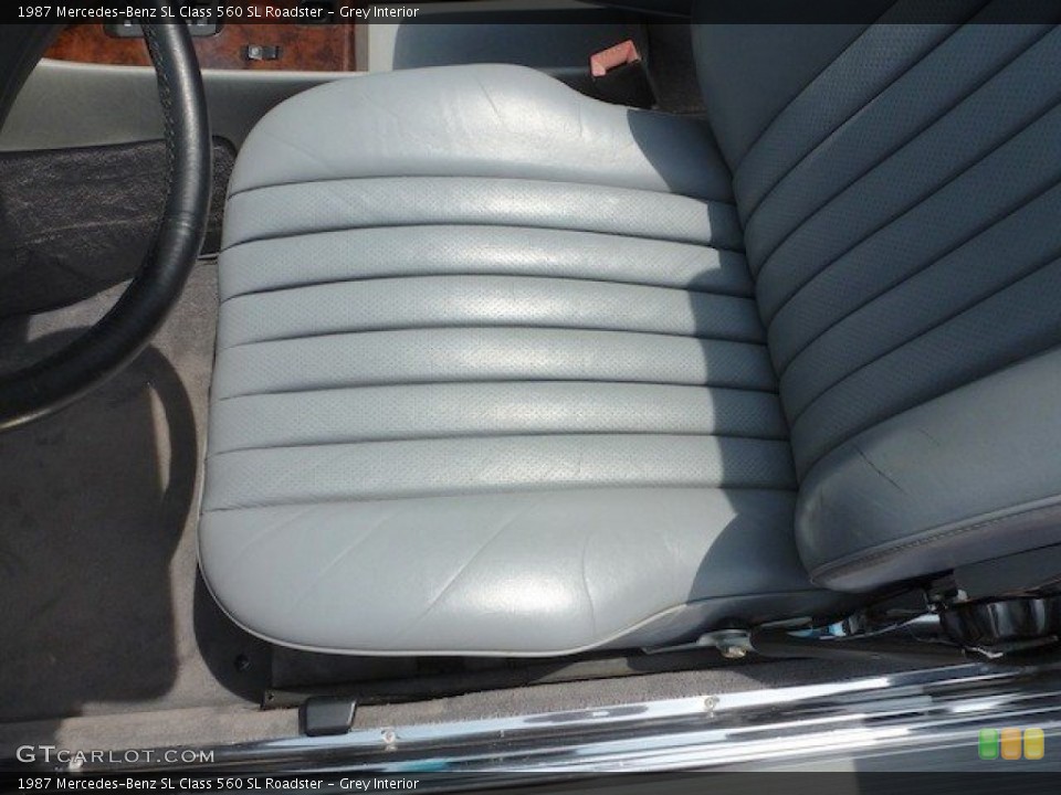 Grey Interior Front Seat for the 1987 Mercedes-Benz SL Class 560 SL Roadster #67551639