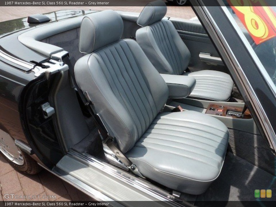 Grey Interior Front Seat for the 1987 Mercedes-Benz SL Class 560 SL Roadster #67551756