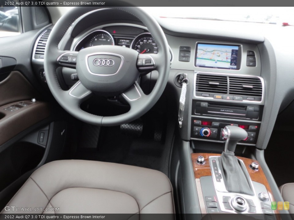 Espresso Brown Interior Dashboard for the 2012 Audi Q7 3.0 TDI quattro #67570699