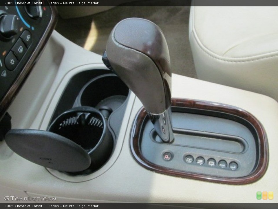 Neutral Beige Interior Transmission for the 2005 Chevrolet Cobalt LT Sedan #67580689