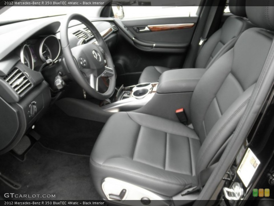 Black Interior Photo for the 2012 Mercedes-Benz R 350 BlueTEC 4Matic #67594662