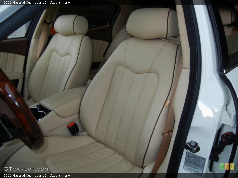 Sabbia Interior Photo for the 2011 Maserati Quattroporte S #67598883