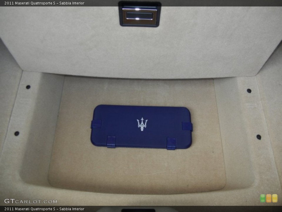 Sabbia Interior Trunk for the 2011 Maserati Quattroporte S #67599180