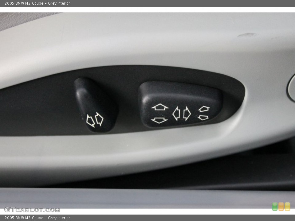 Grey Interior Controls for the 2005 BMW M3 Coupe #67601562