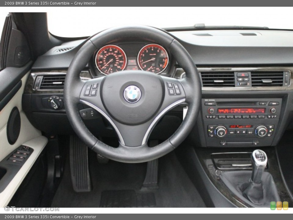 Grey Interior Dashboard for the 2009 BMW 3 Series 335i Convertible #67602342