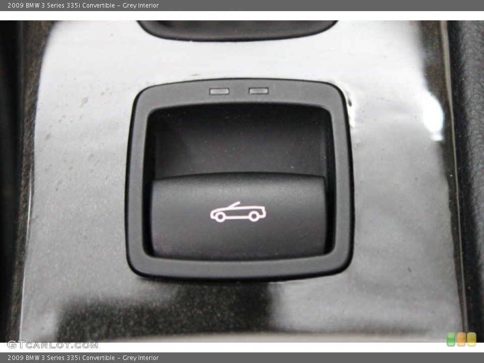 Grey Interior Controls for the 2009 BMW 3 Series 335i Convertible #67602351