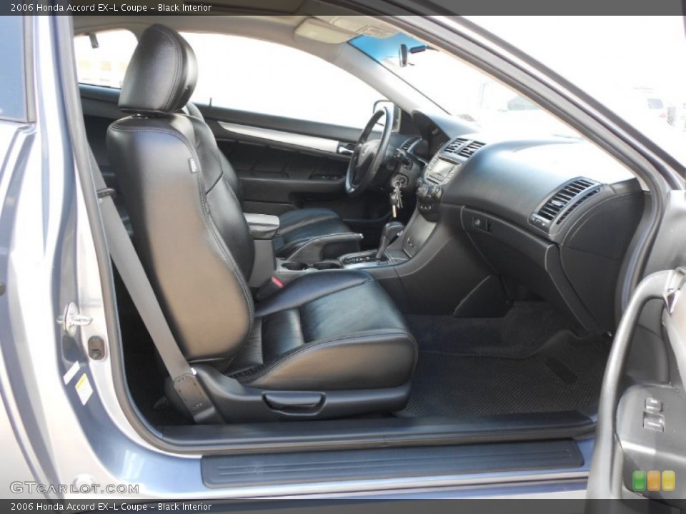 Black Interior Photo for the 2006 Honda Accord EX-L Coupe #67614570