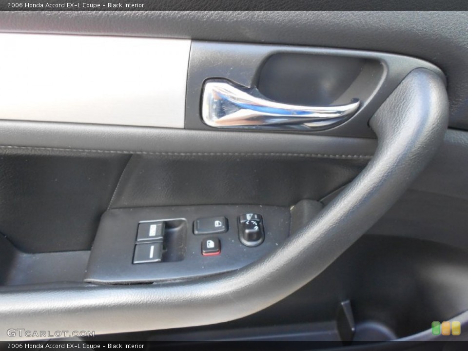 Black Interior Controls for the 2006 Honda Accord EX-L Coupe #67614651