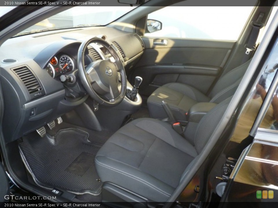 SE-R Charcoal Interior Photo for the 2010 Nissan Sentra SE-R Spec V #67620330