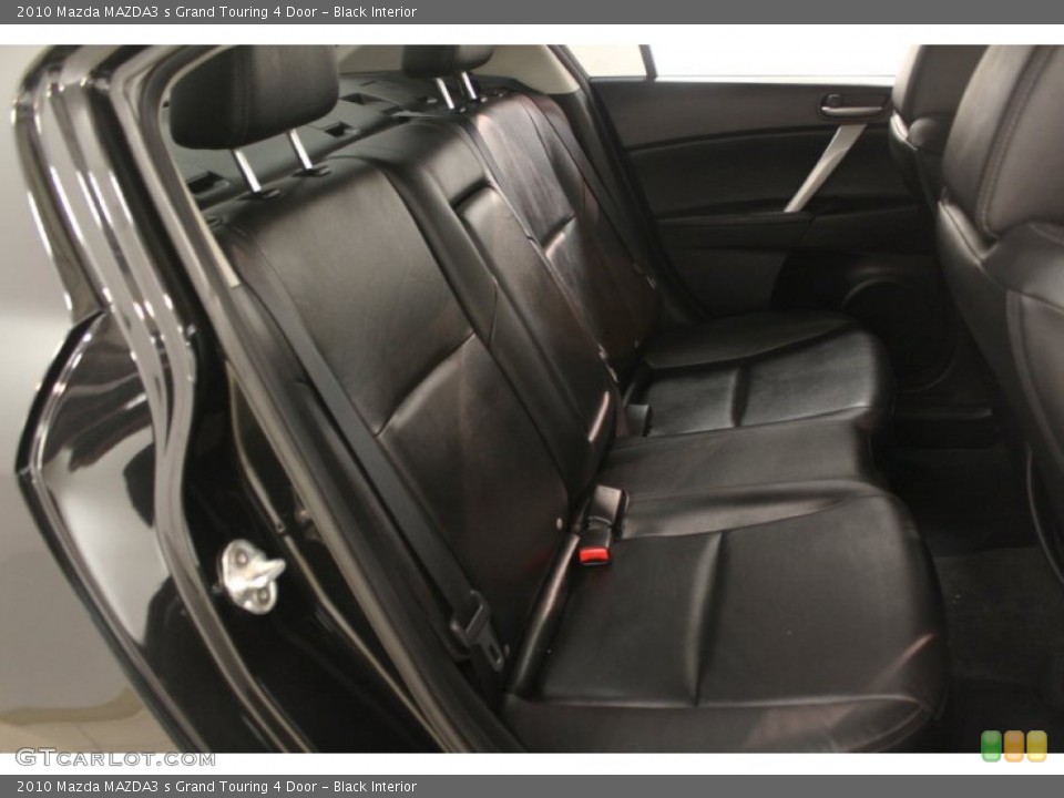 Black Interior Photo for the 2010 Mazda MAZDA3 s Grand Touring 4 Door #67621320