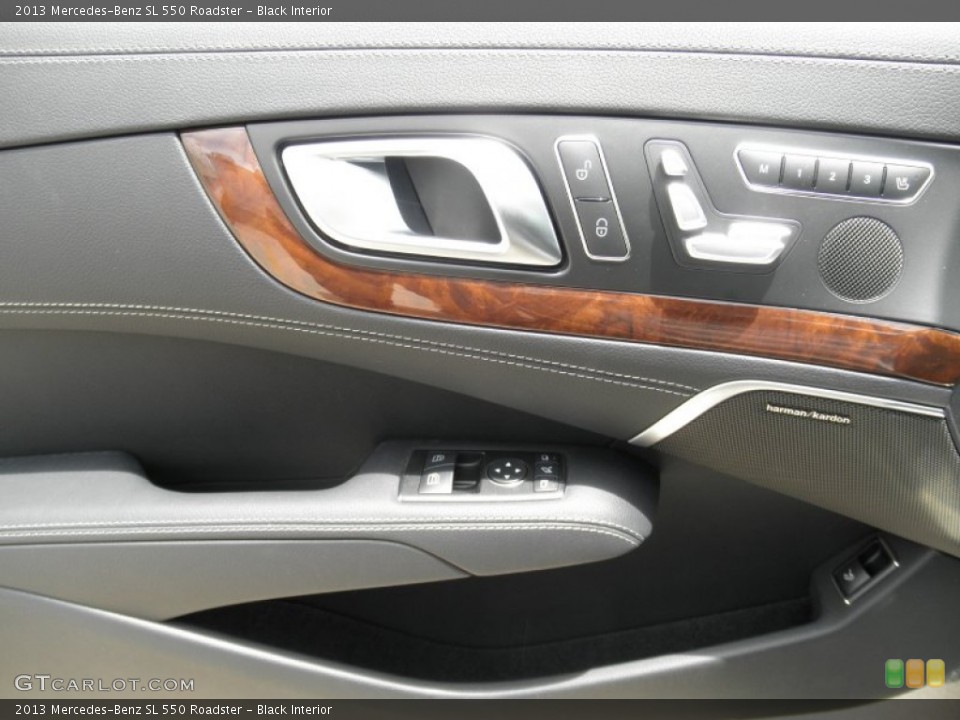 Black Interior Controls for the 2013 Mercedes-Benz SL 550 Roadster #67636710