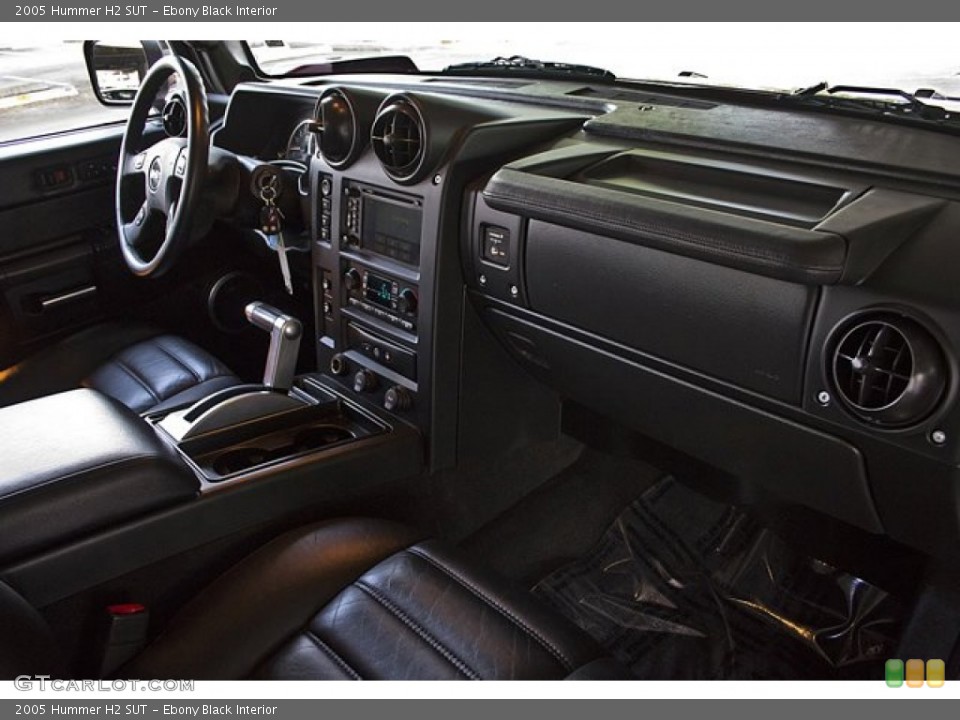 Ebony Black Interior Photo for the 2005 Hummer H2 SUT #67655542