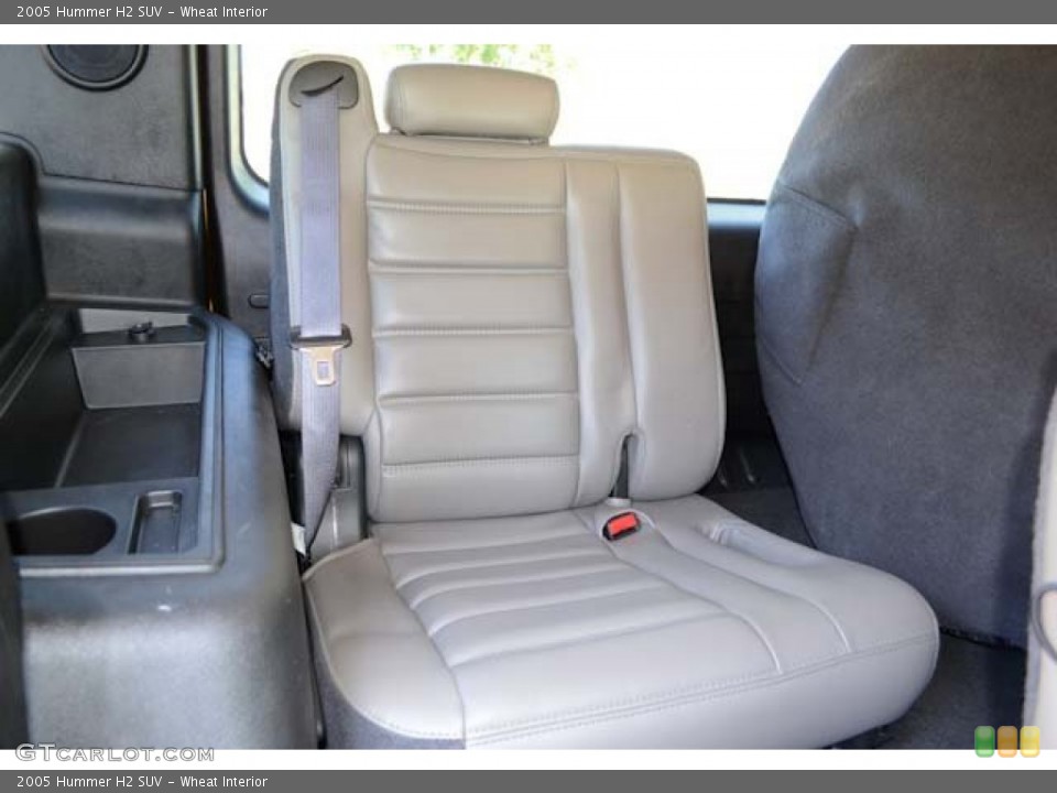 Wheat Interior Rear Seat for the 2005 Hummer H2 SUV #67659952