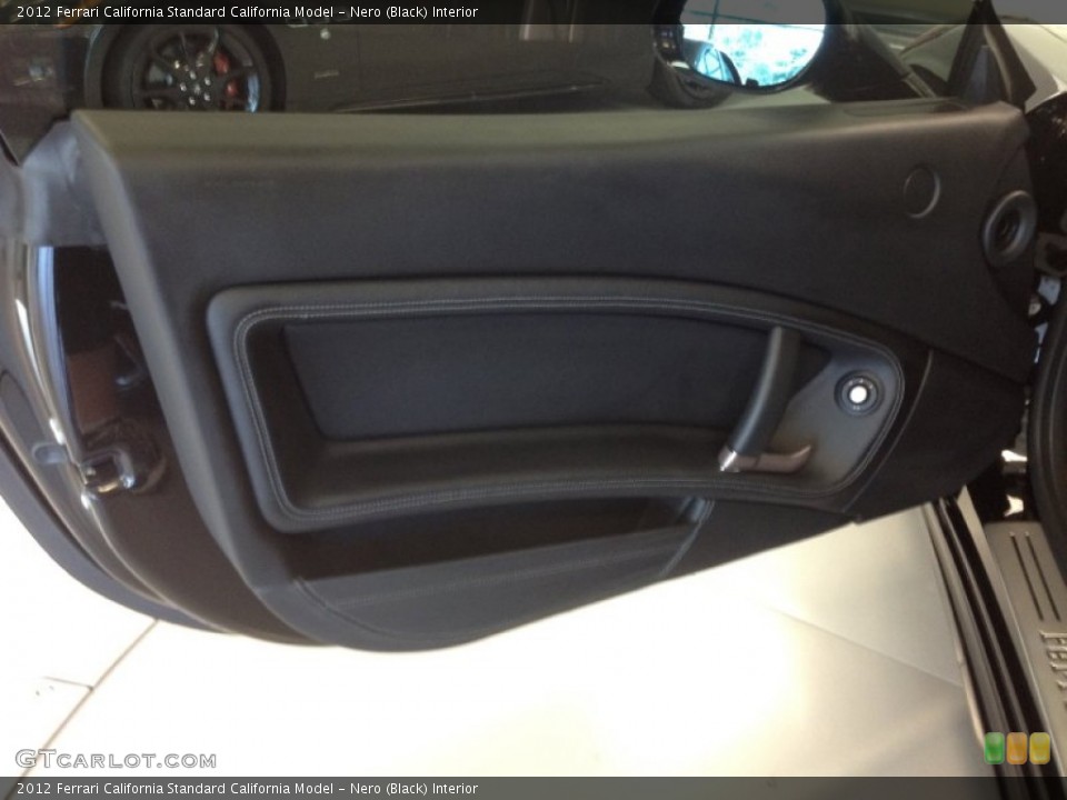 Nero (Black) Interior Door Panel for the 2012 Ferrari California  #67661545