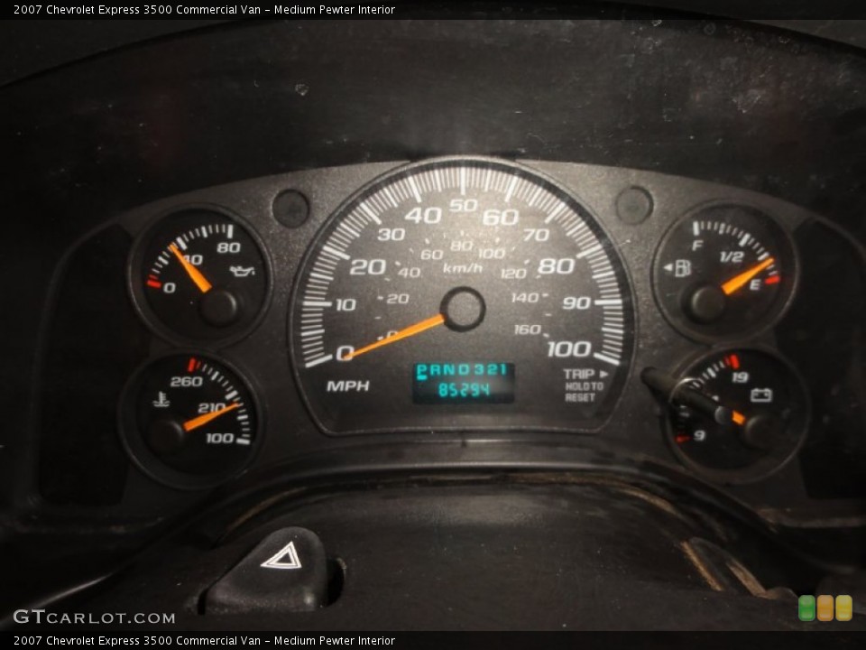 Medium Pewter Interior Gauges for the 2007 Chevrolet Express 3500 Commercial Van #67686775