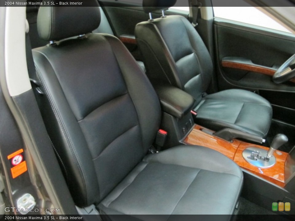 Black Interior Photo for the 2004 Nissan Maxima 3.5 SL #67690507