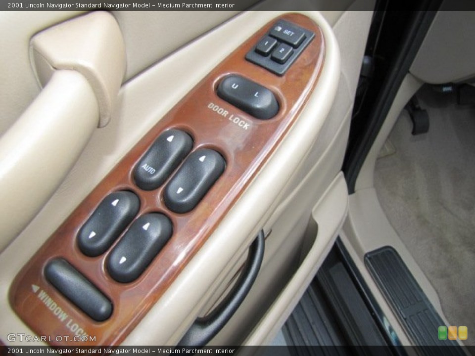 Medium Parchment Interior Controls for the 2001 Lincoln Navigator  #67695474