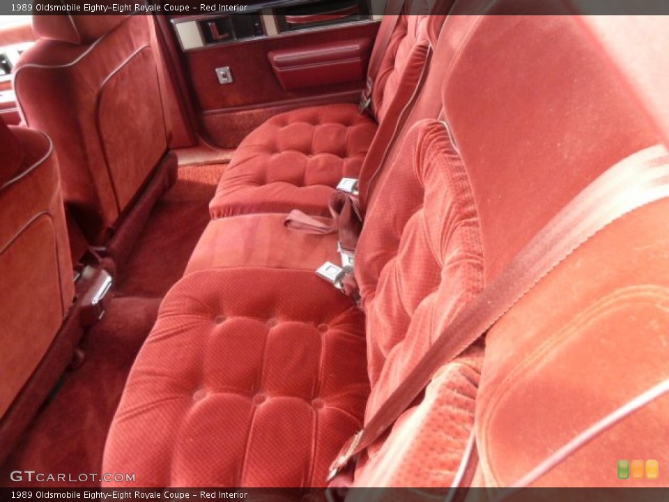 Red Interior Photo for the 1989 Oldsmobile Eighty-Eight Royale Coupe #67696504