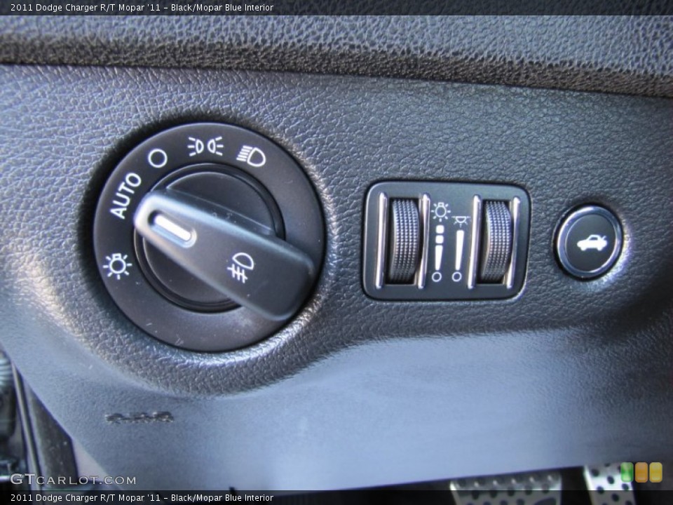Black/Mopar Blue Interior Controls for the 2011 Dodge Charger R/T Mopar '11 #67710157