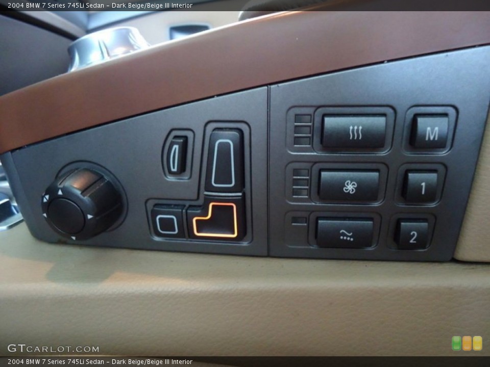 Dark Beige/Beige III Interior Controls for the 2004 BMW 7 Series 745Li Sedan #67722371