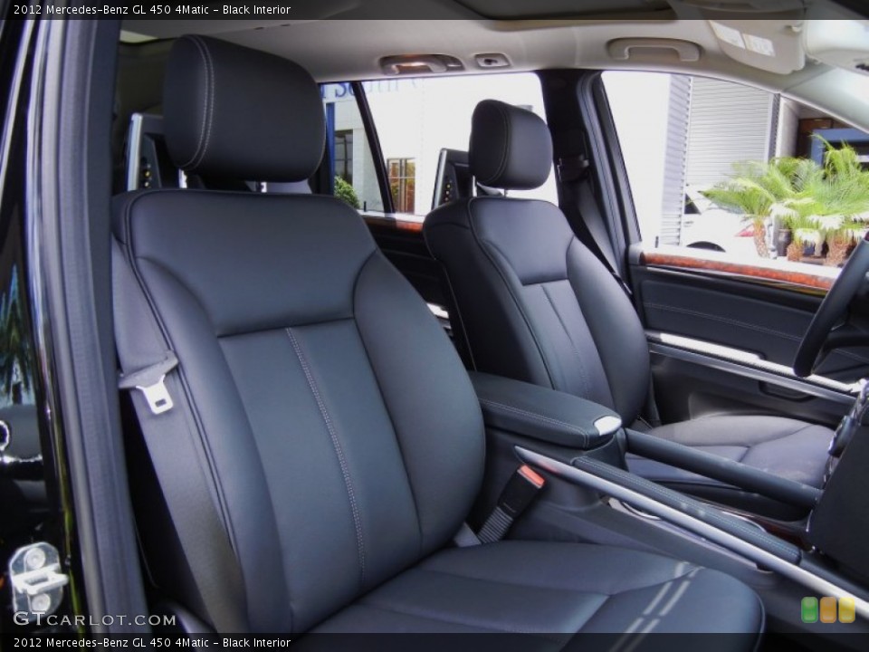Black Interior Photo for the 2012 Mercedes-Benz GL 450 4Matic #67733450